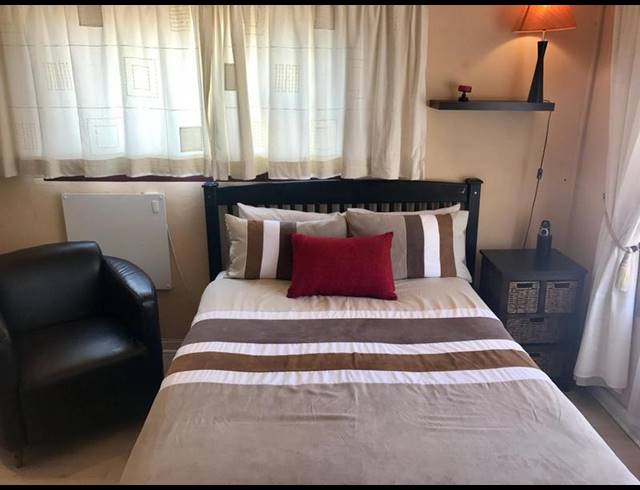 BUSINESS PROPERTY TO RENT IN EDENVALE